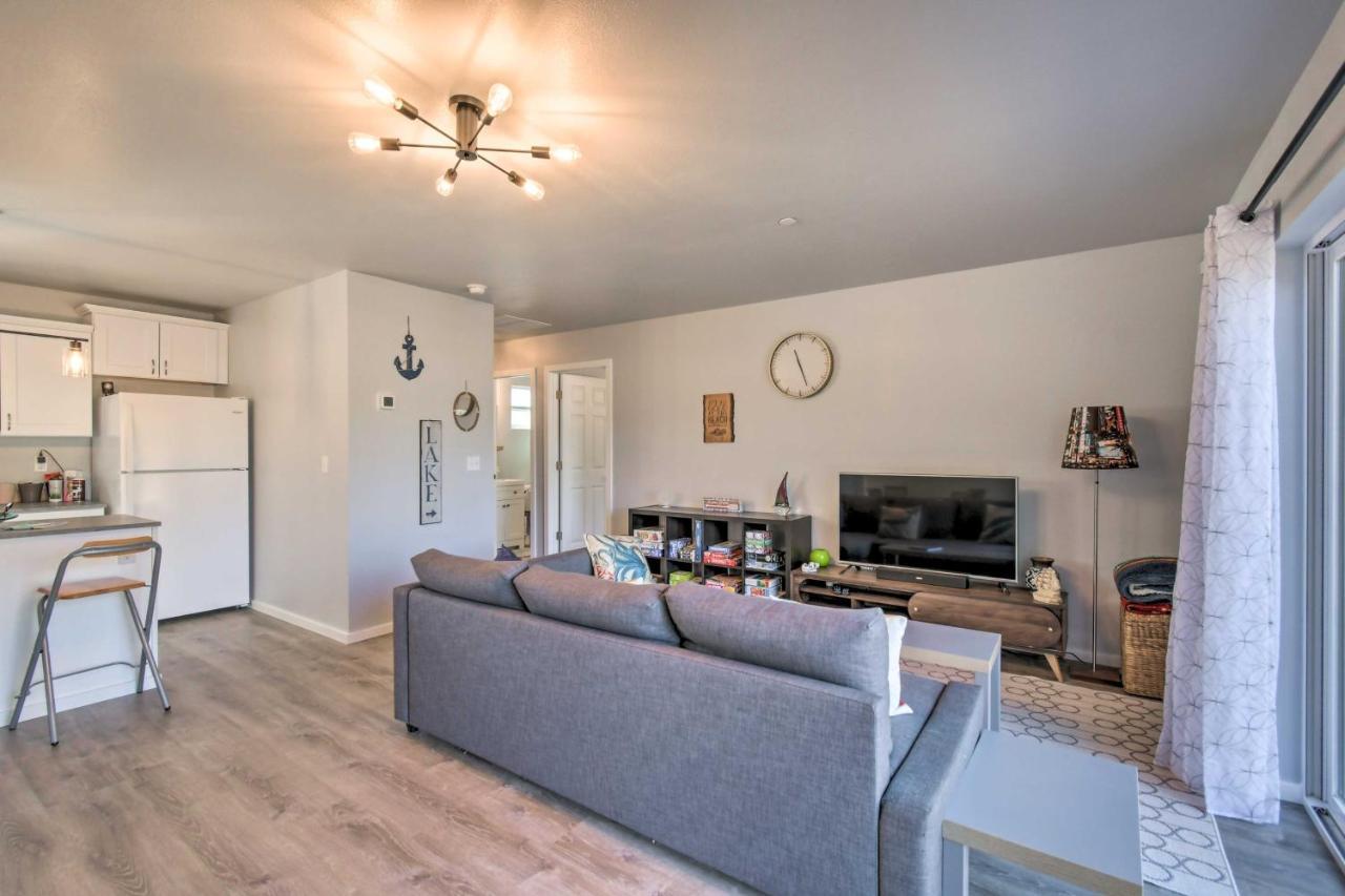 Canal Cottage Retreat With Dock And Waterfront Views Ocean Shores Buitenkant foto